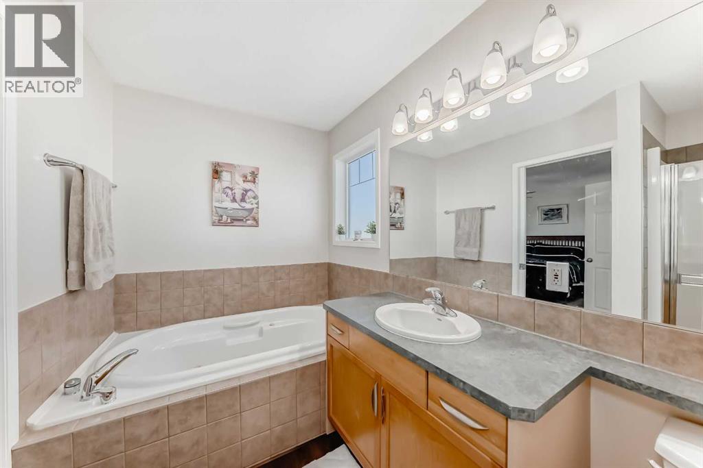 202 Copperfield Grove Se, Calgary, Alberta  T2Z 4L7 - Photo 25 - A2265899