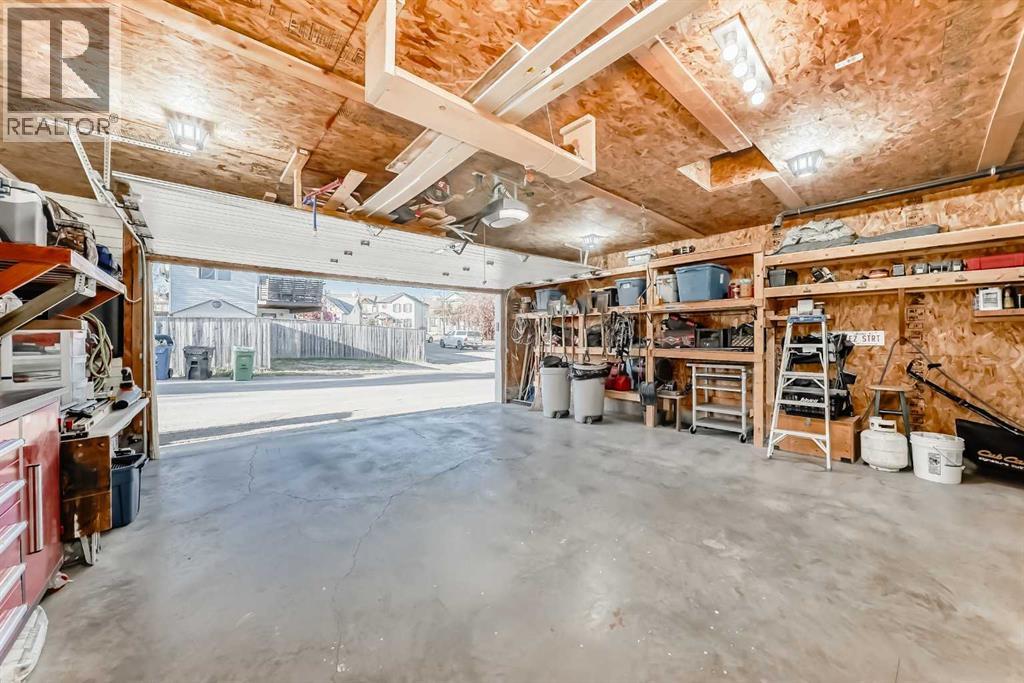 202 Copperfield Grove Se, Calgary, Alberta  T2Z 4L7 - Photo 36 - A2265899
