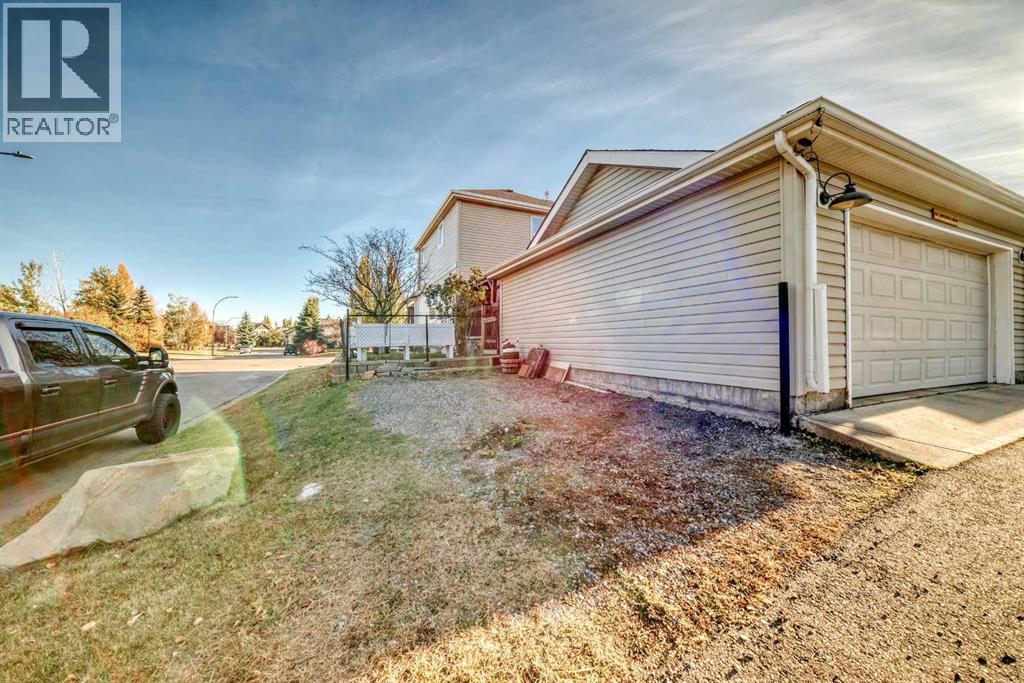 202 Copperfield Grove Se, Calgary, Alberta  T2Z 4L7 - Photo 45 - A2265899