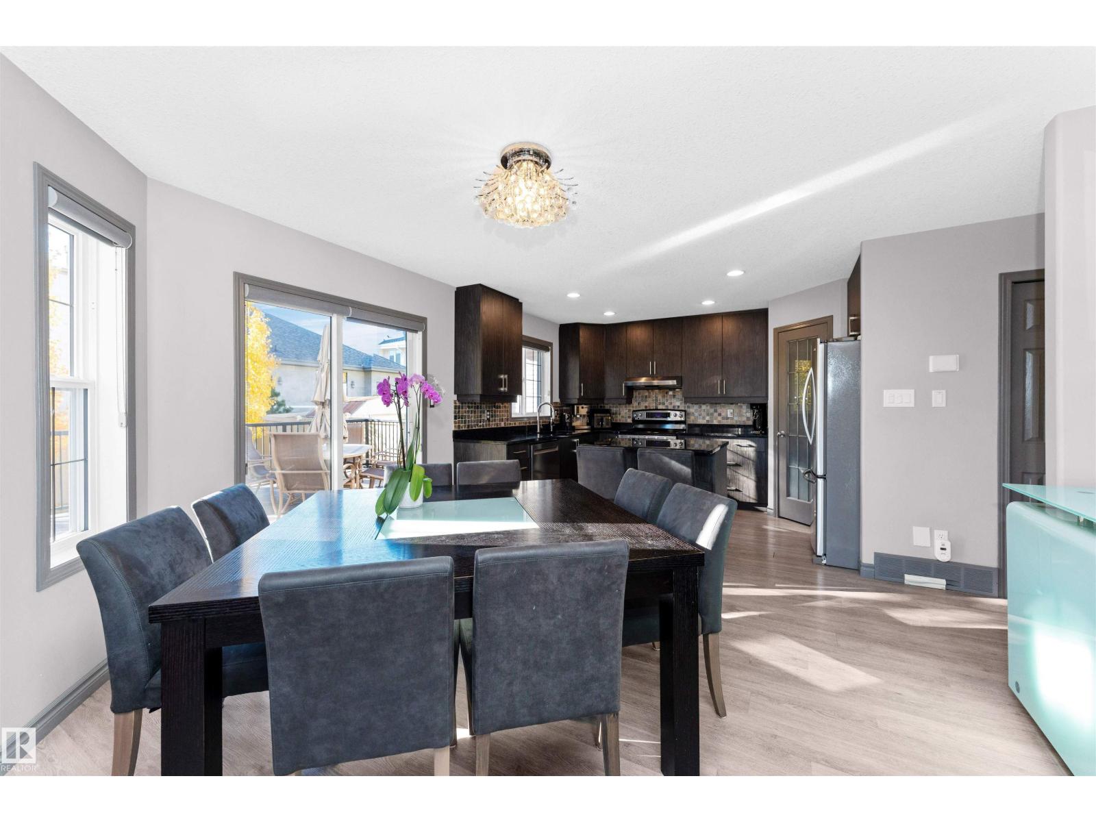 1017 Leger Bv Nw, Edmonton, Alberta  T6R 2T1 - Photo 10 - E4463458