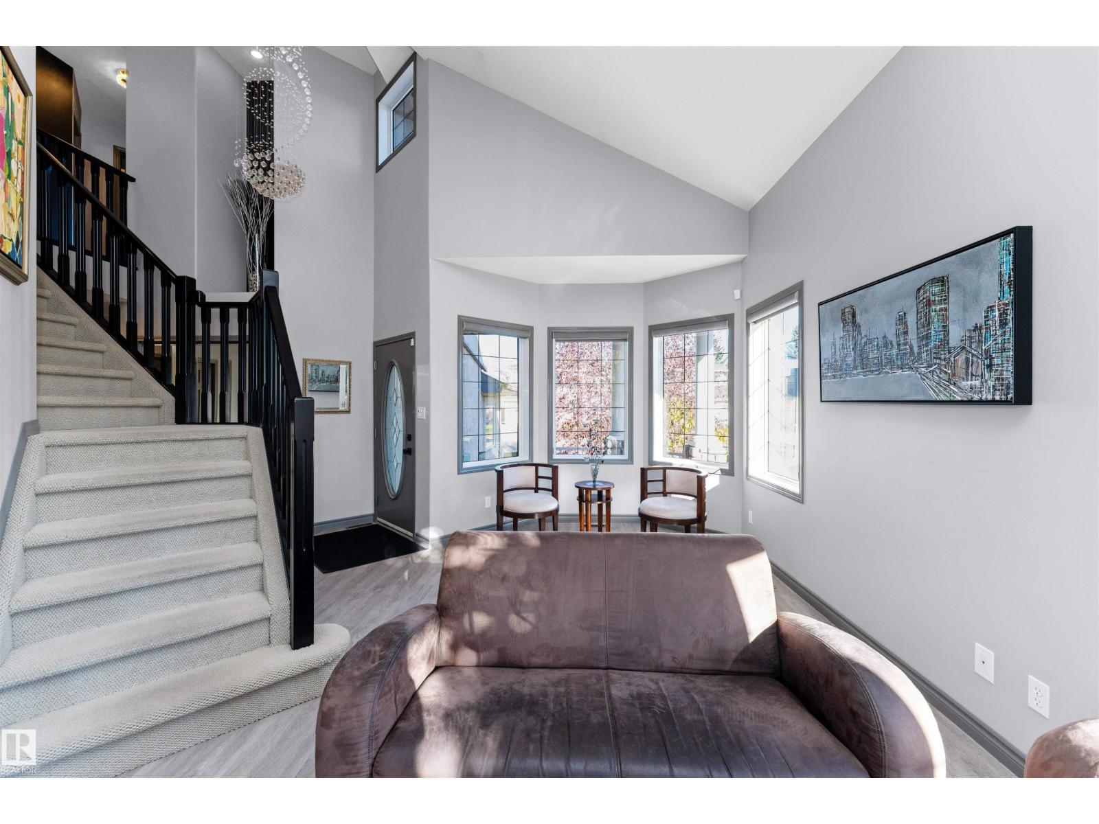 1017 Leger Bv Nw, Edmonton, Alberta  T6R 2T1 - Photo 3 - E4463458
