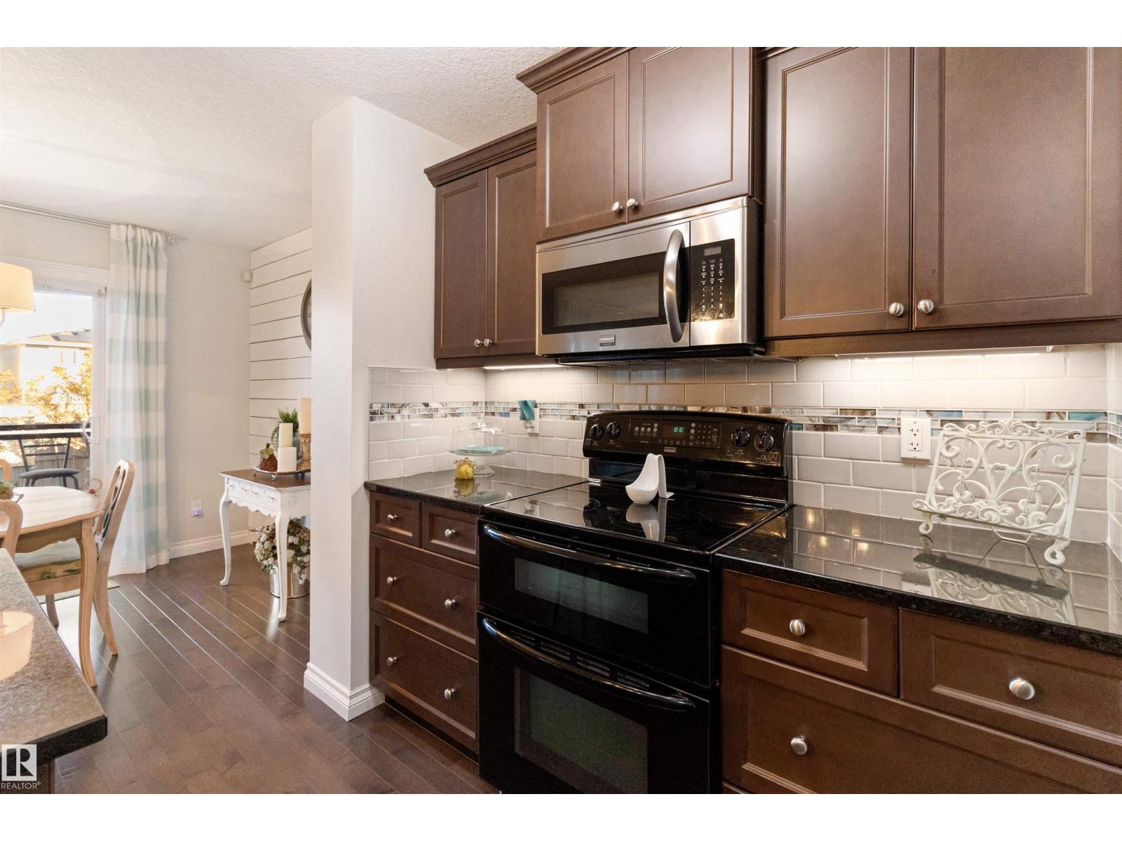 17604 10 Av Sw, Edmonton, Alberta  T6W 1Z8 - Photo 8 - E4463460