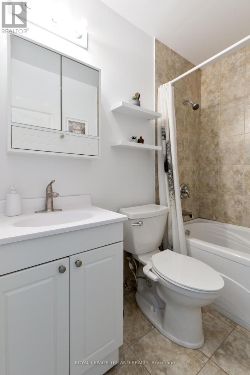 404 - 570 William Street, London East, Ontario  N6B 3E9 - Photo 26 - X12481615