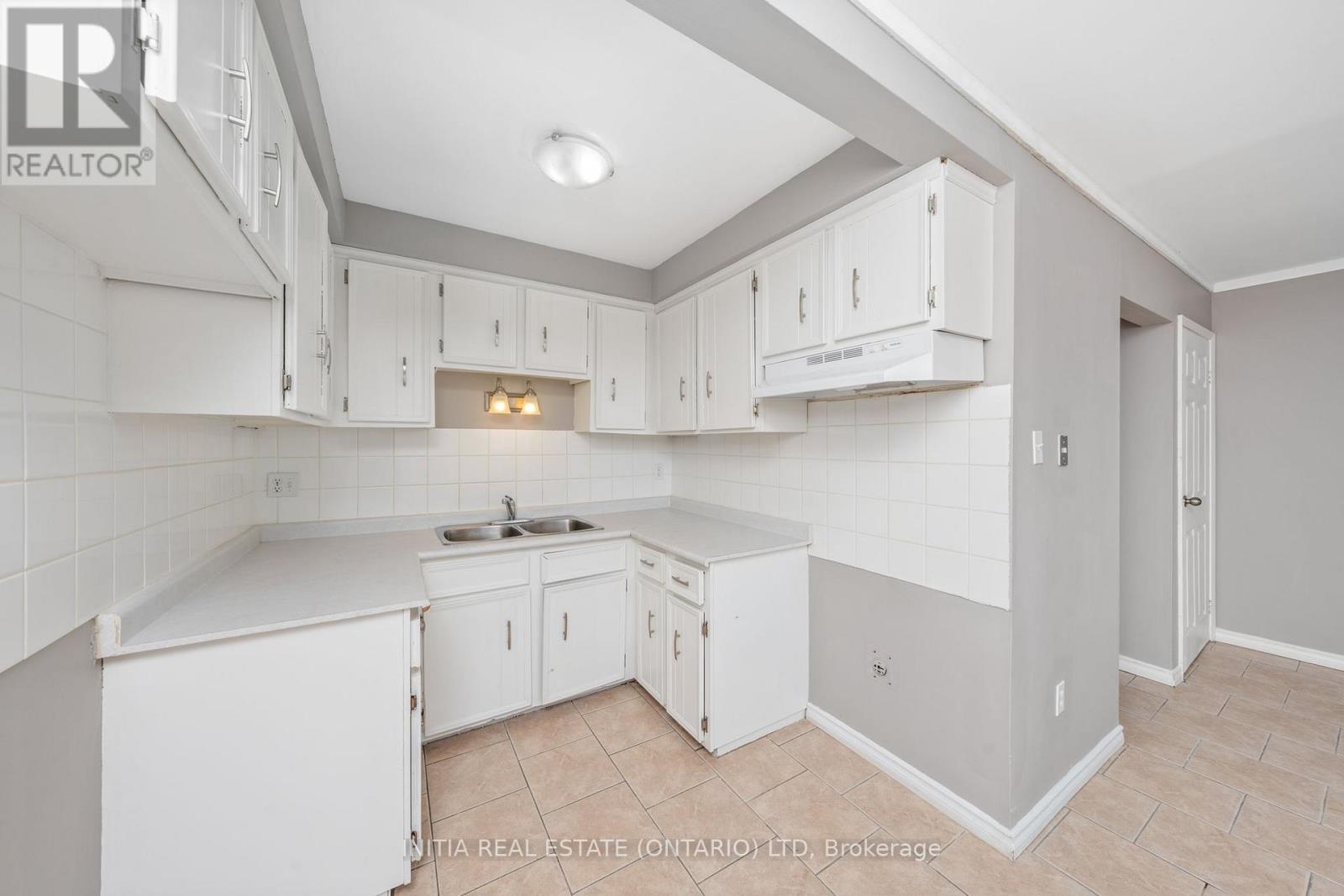 98 - 348 Cameron Street, St. Clair, Ontario  N0N 1G0 - Photo 10 - X12481629