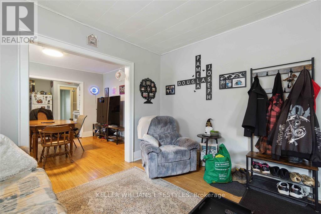 356 Exmouth Street, Sarnia, Ontario  N7T 5N6 - Photo 31 - X12481634