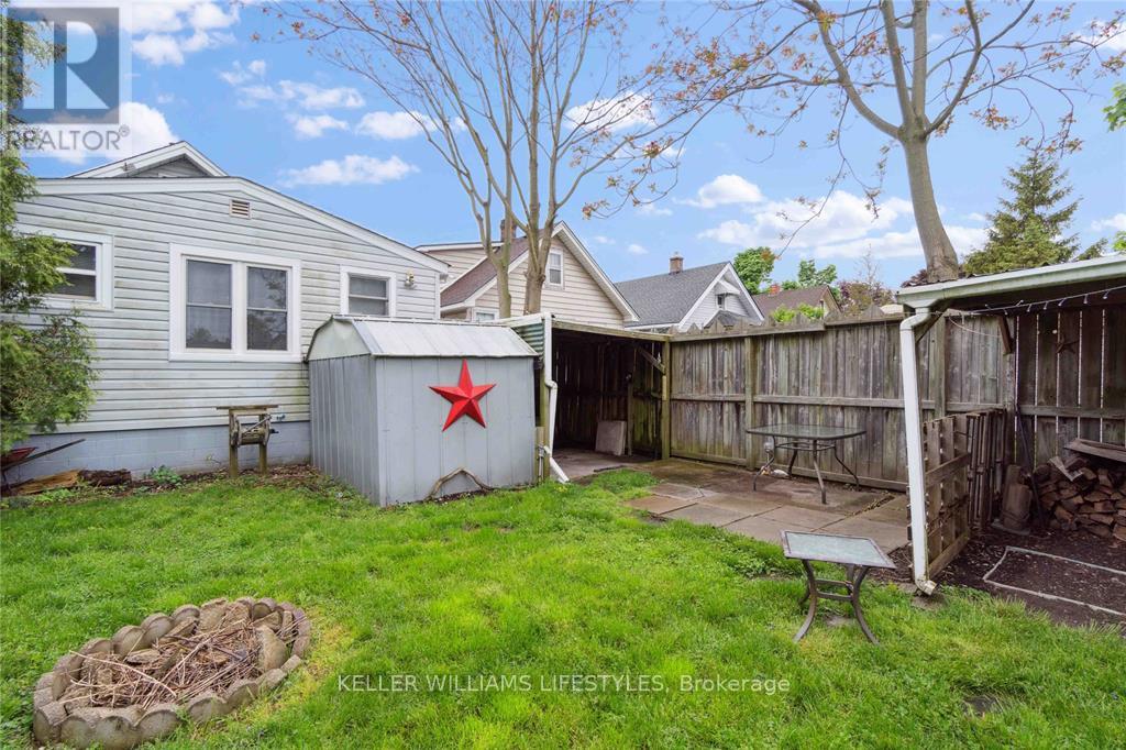 356 Exmouth Street, Sarnia, Ontario  N7T 5N6 - Photo 38 - X12481634