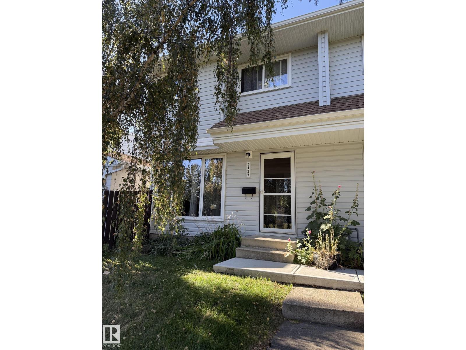 3127 109 St Nw, Edmonton, Alberta  T6J 3E6 - Photo 1 - E4463370