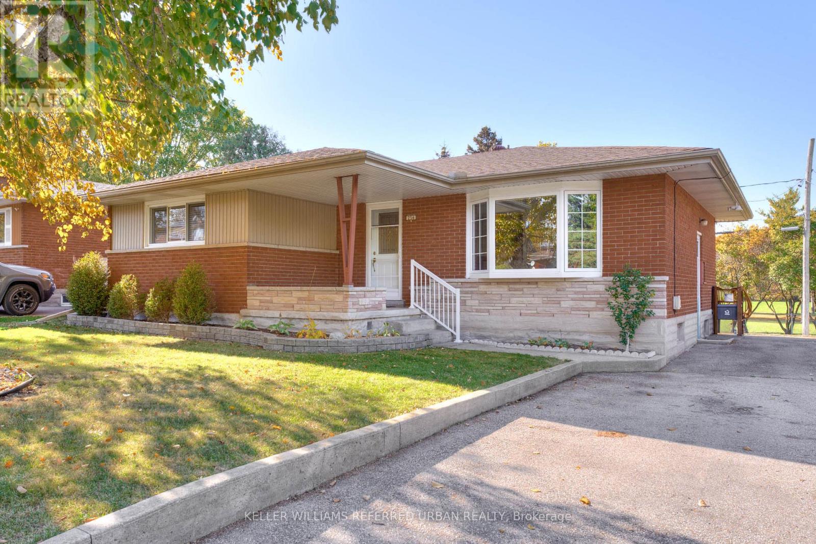 256 ERB STREET, Cambridge, Ontario