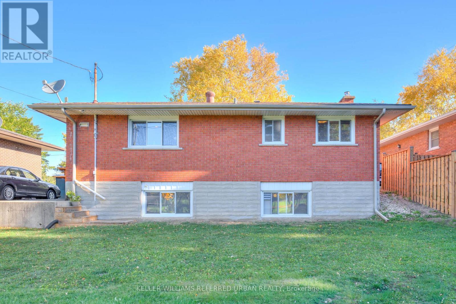 256 Erb Street, Cambridge, Ontario  N3H 4G3 - Photo 24 - X12481544