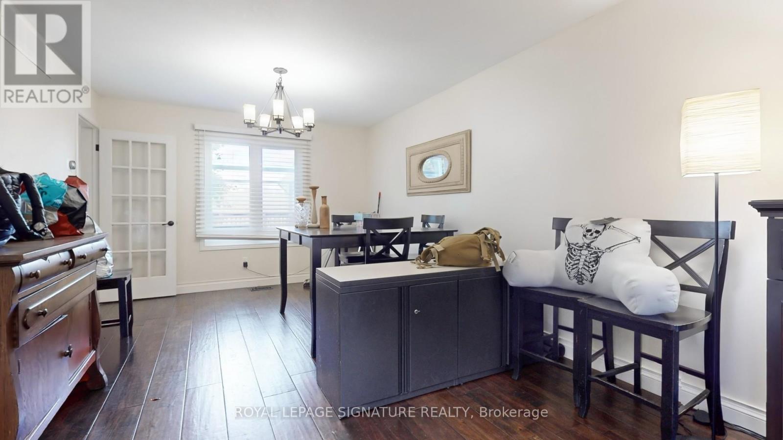 16 Mollison Court, Guelph, Ontario  N1C 1A7 - Photo 7 - X12481554