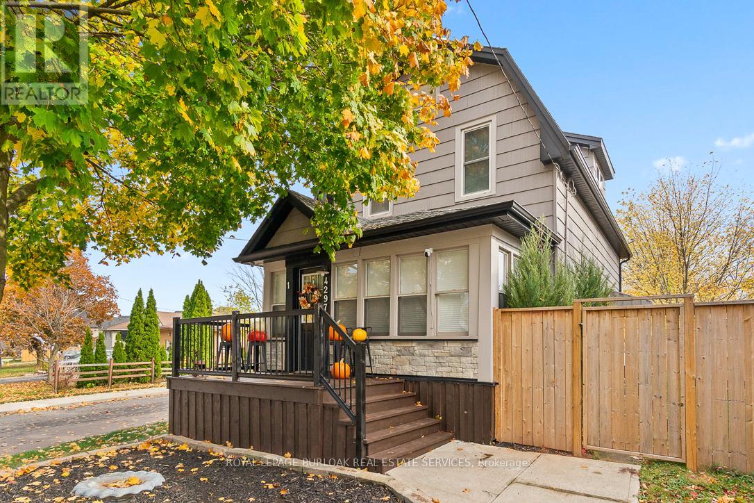 1 - 4297 EAST AVENUE, Lincoln, Ontario