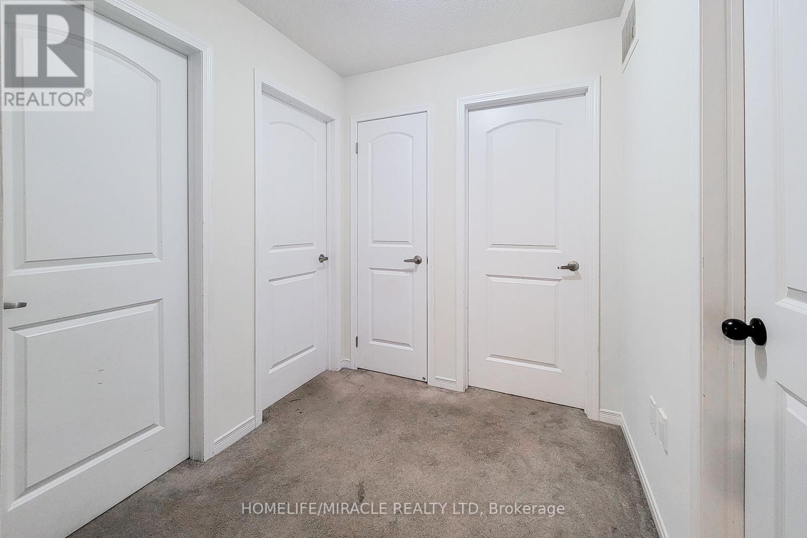 63 Magdalena Street, Hamilton, Ontario  L8J 0M3 - Photo 34 - X12481569