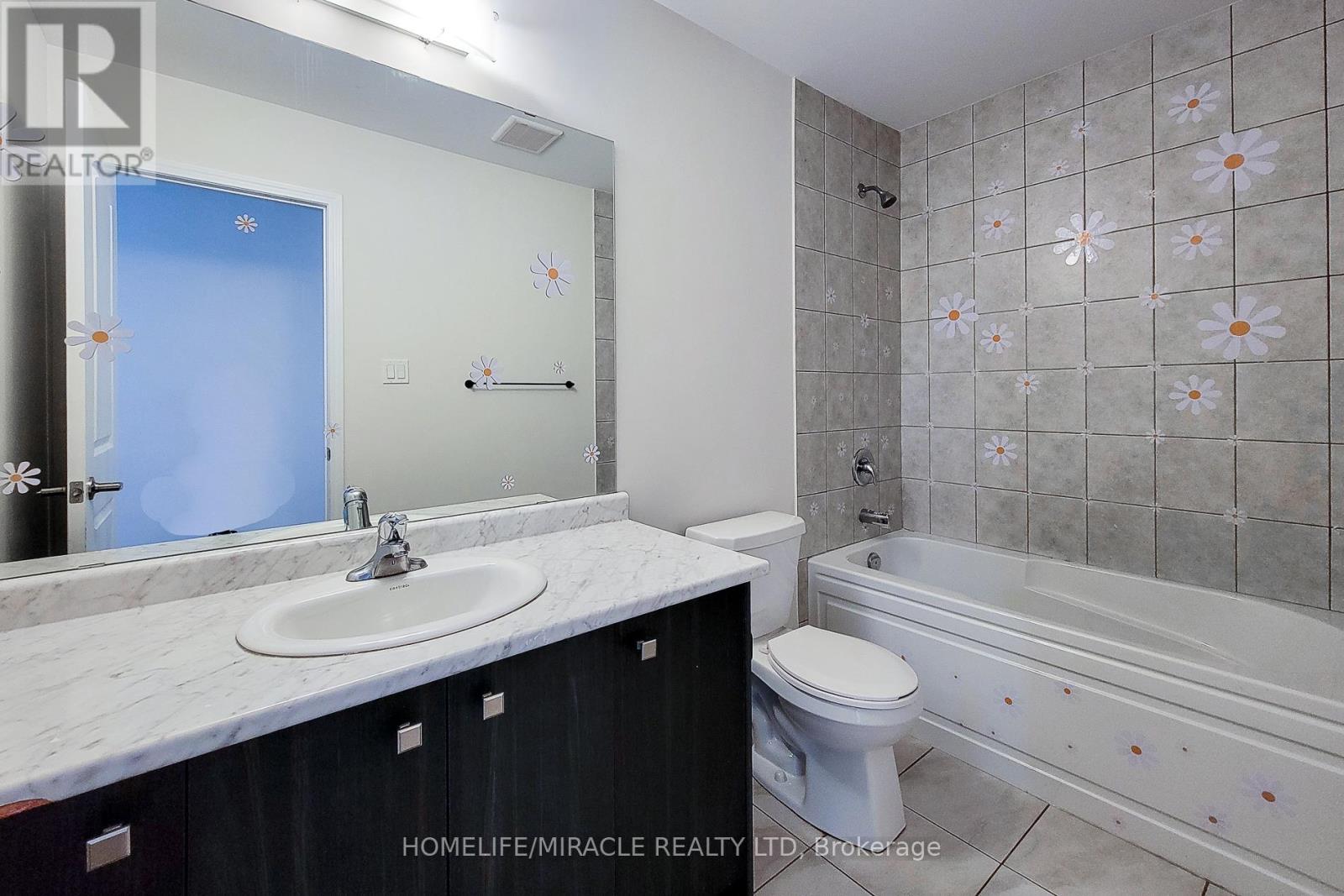 63 Magdalena Street, Hamilton, Ontario  L8J 0M3 - Photo 37 - X12481569