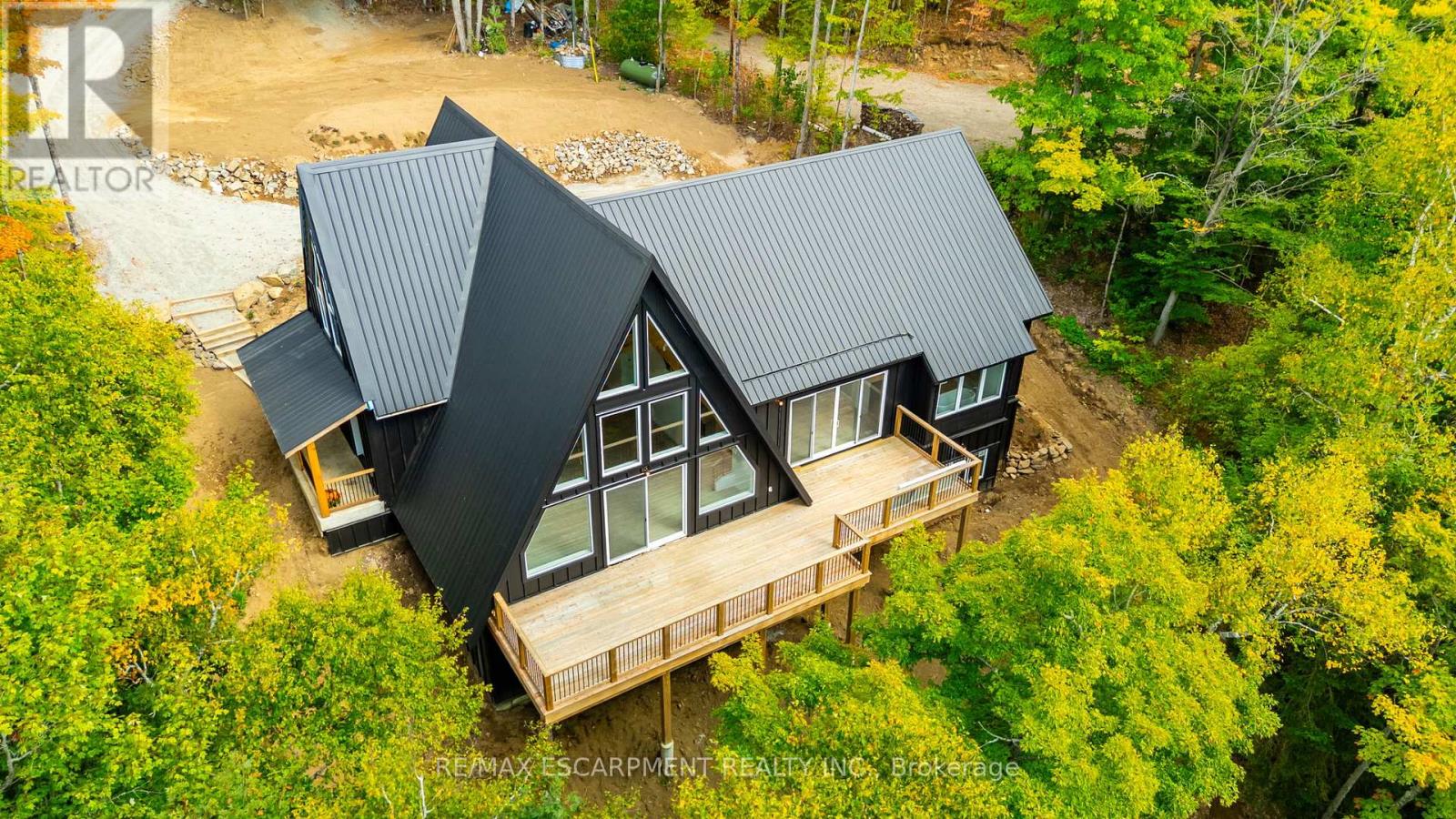 1295 Wenona Lake Road, Dysart Et Al, Ontario  K0M 1S0 - Photo 2 - X12481576