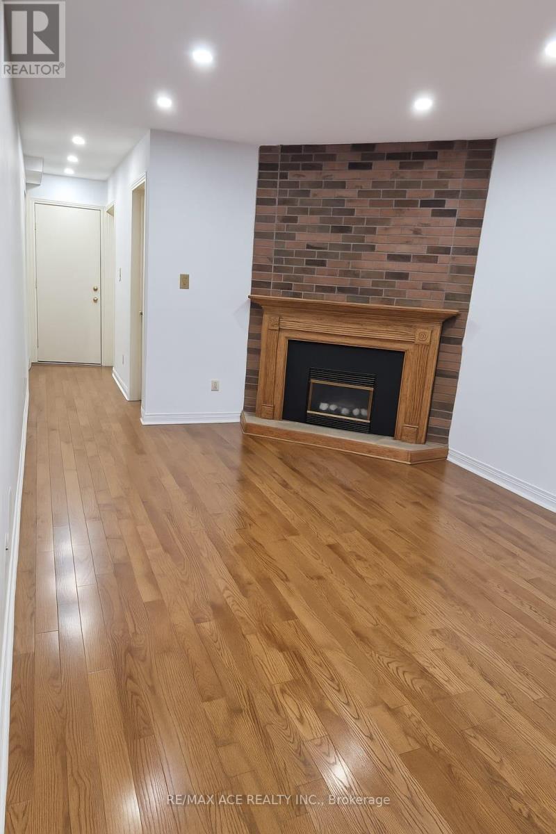 Main - 3 Springsyde Street, Whitby, Ontario  L1N 9H5 - Photo 7 - E12437339