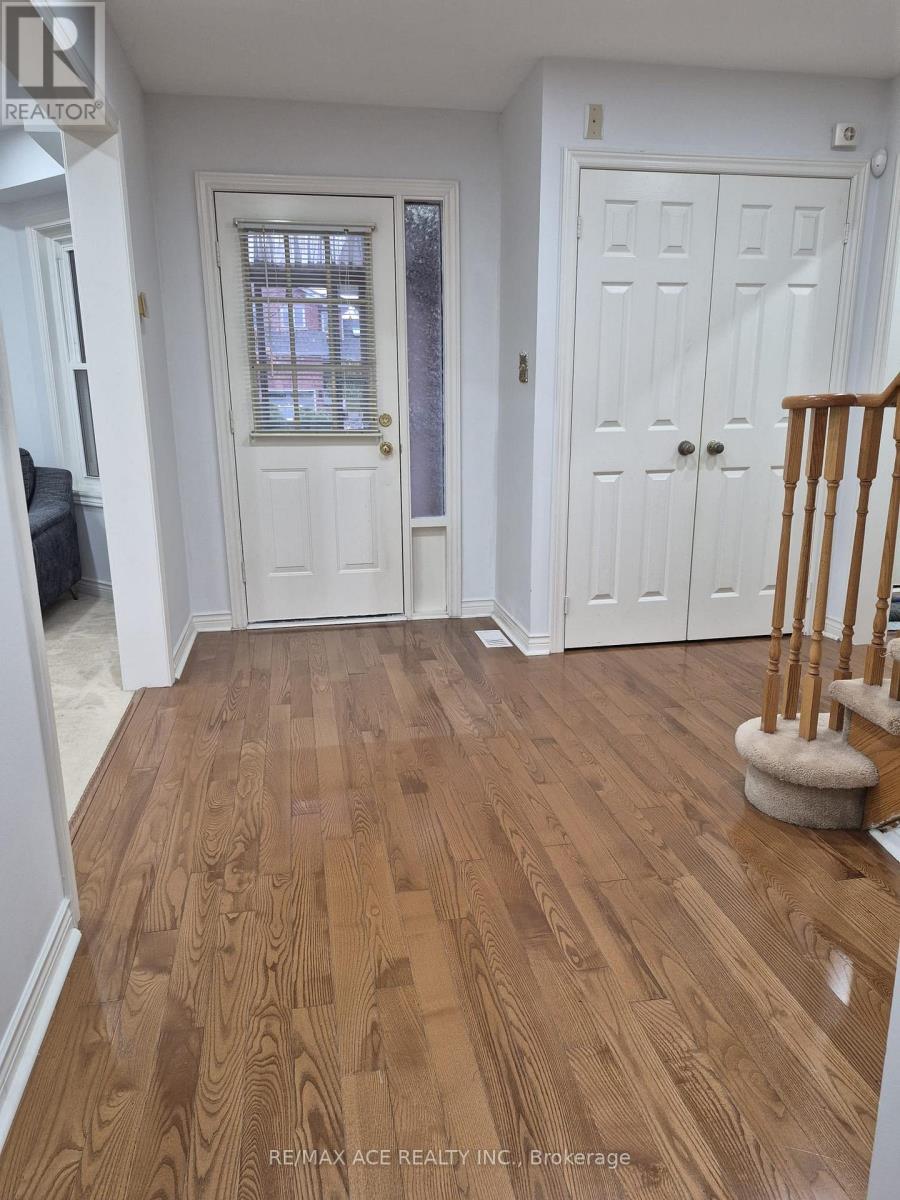 Main - 3 Springsyde Street, Whitby, Ontario  L1N 9H5 - Photo 3 - E12437339