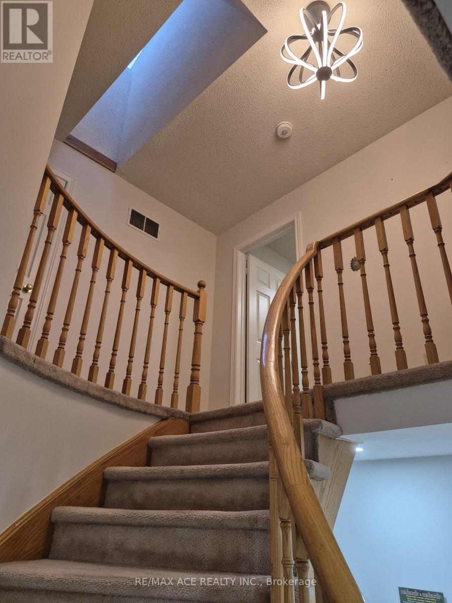 Main - 3 Springsyde Street, Whitby, Ontario  L1N 9H5 - Photo 8 - E12437339