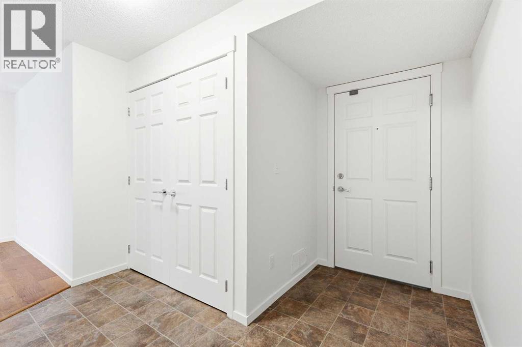 4207, 279 Copperpond Common Se, Calgary, Alberta  T2Z 1J5 - Photo 7 - A2266641