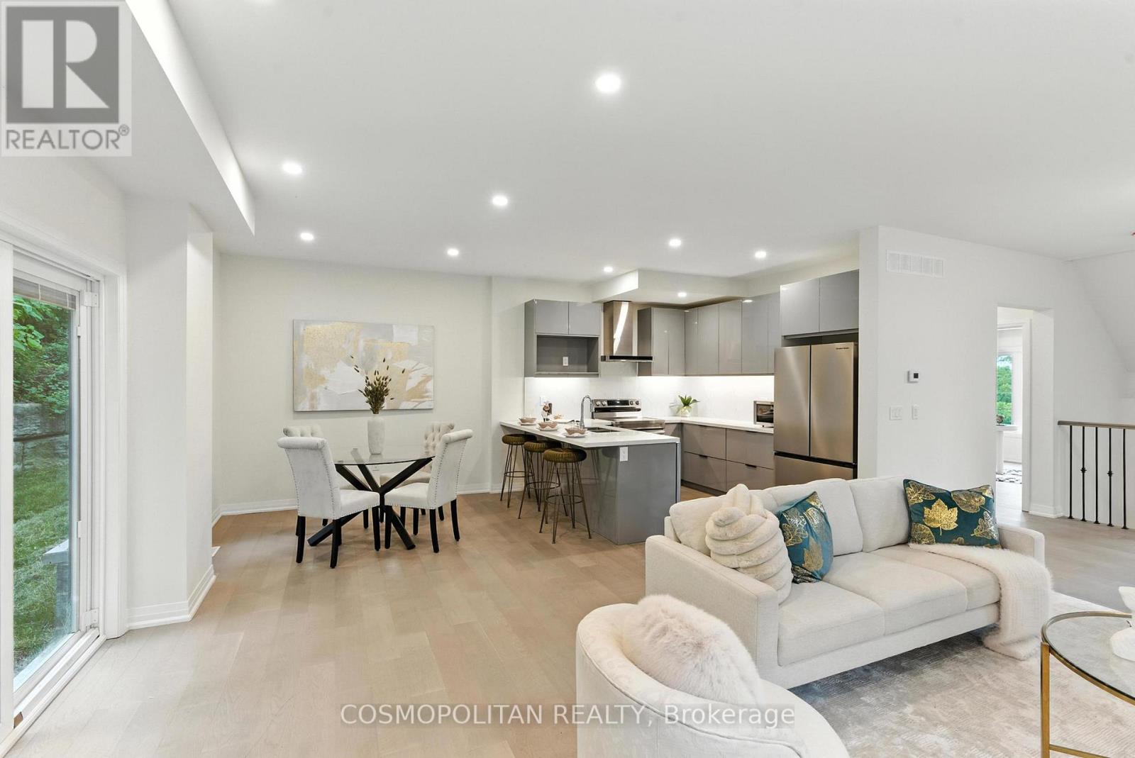 71 A Bradley Street, St. Catharines, Ontario  L2T 1R5 - Photo 9 - X12481577