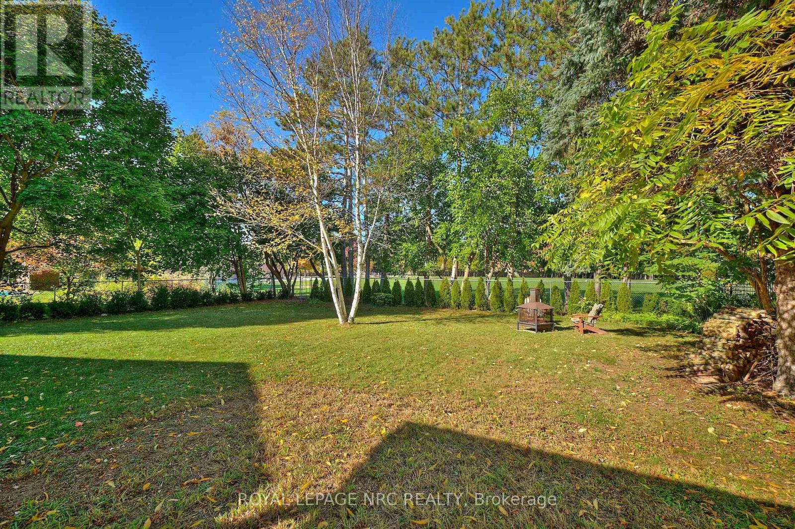 13 Damude Drive, Pelham, Ontario  L0S 1E0 - Photo 12 - X12481593