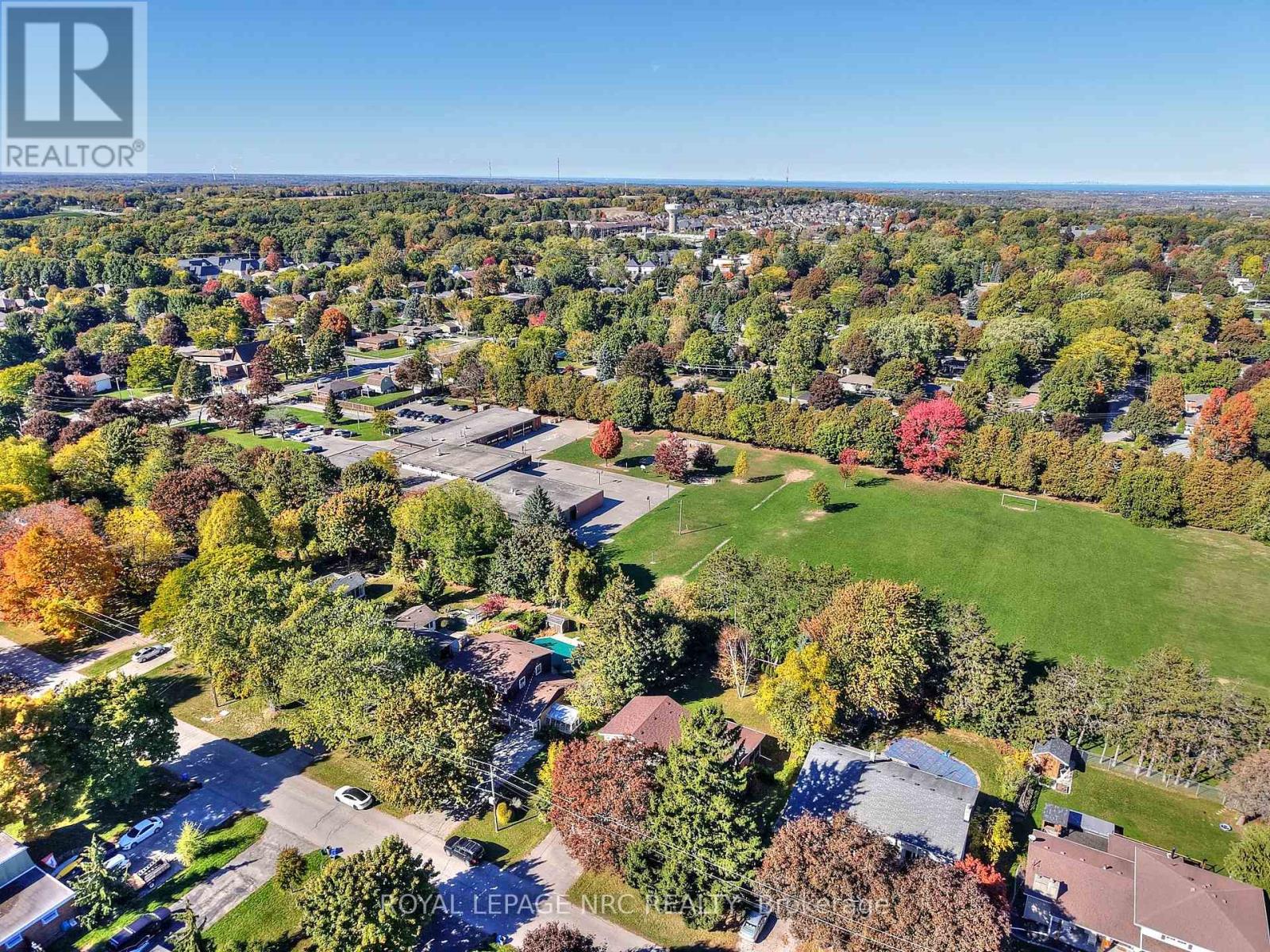 13 Damude Drive, Pelham, Ontario  L0S 1E0 - Photo 19 - X12481593