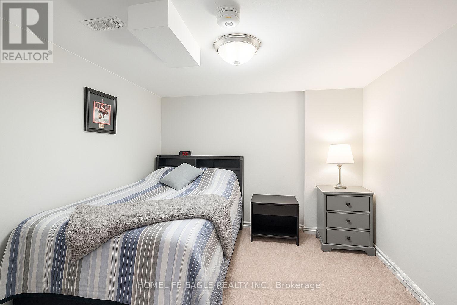 114 Surgeoner Crescent, Newmarket, Ontario  L3X 2L2 - Photo 24 - N12479414