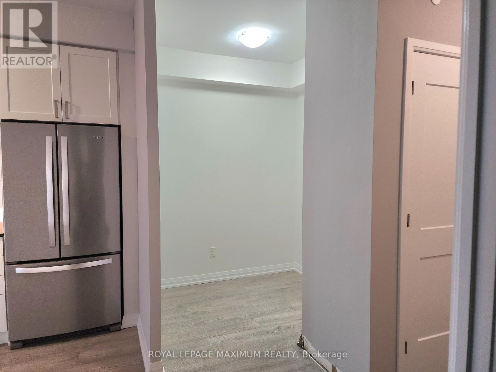 608 - 7895 Jane Street, Vaughan, Ontario  L4K 0K2 - Photo 2 - N12472787
