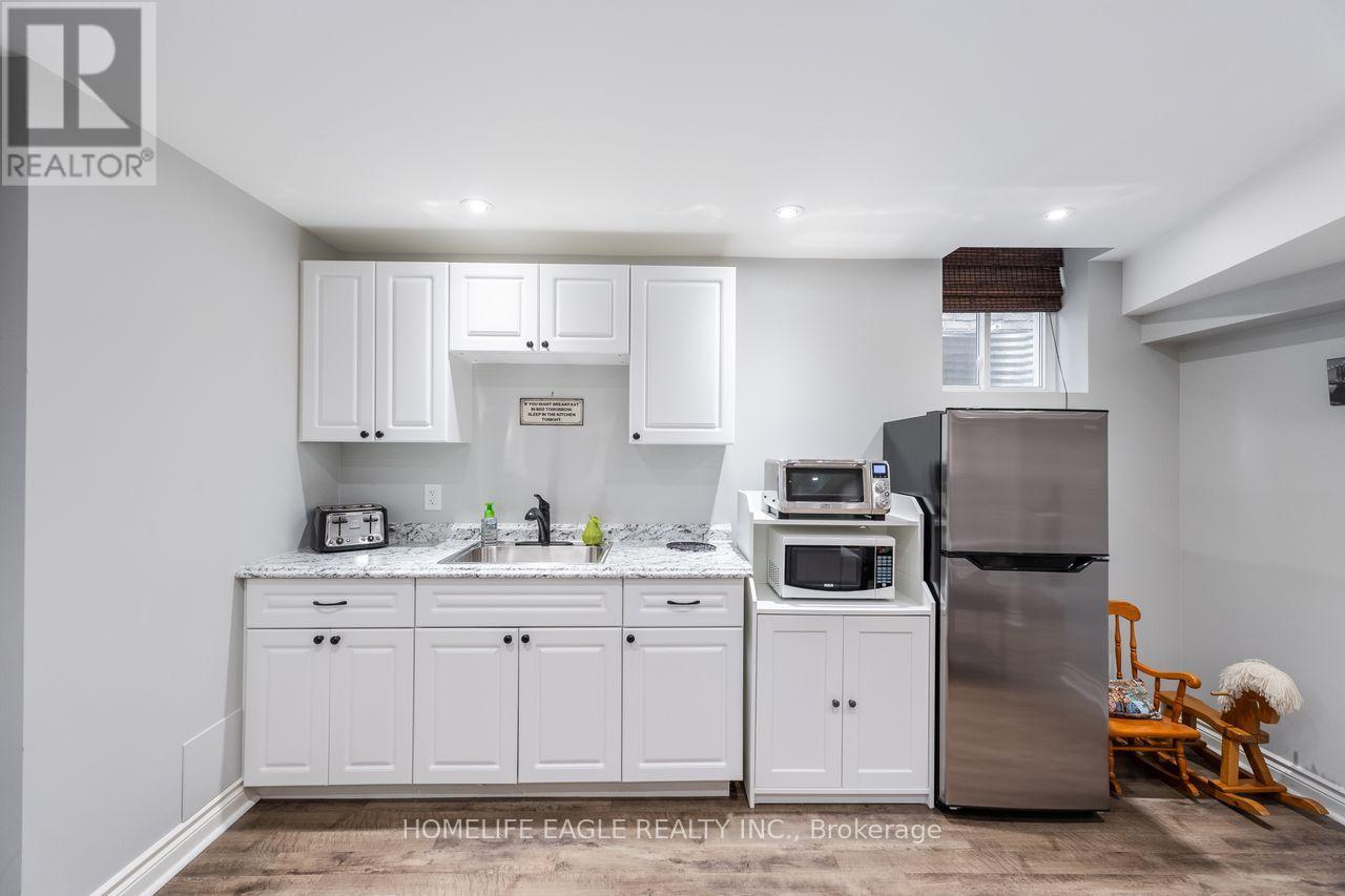 114 Surgeoner Crescent, Newmarket, Ontario  L3X 2L2 - Photo 21 - N12479414