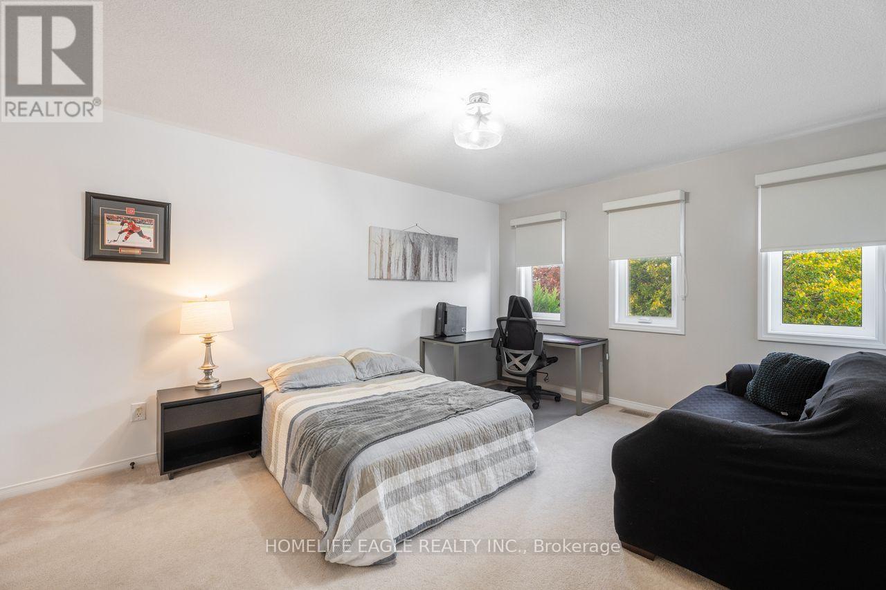 114 Surgeoner Crescent, Newmarket, Ontario  L3X 2L2 - Photo 16 - N12479414