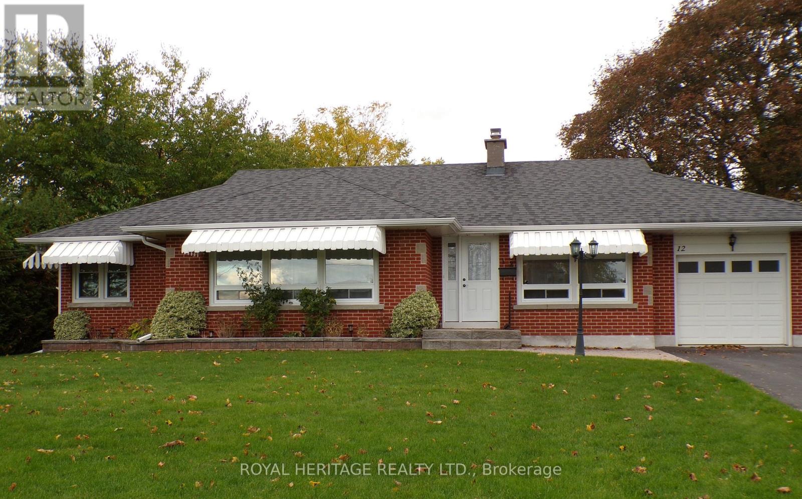 12 Darlington Boulevard, Clarington, Ontario  L1E 2J7 - Photo 1 - E12480196