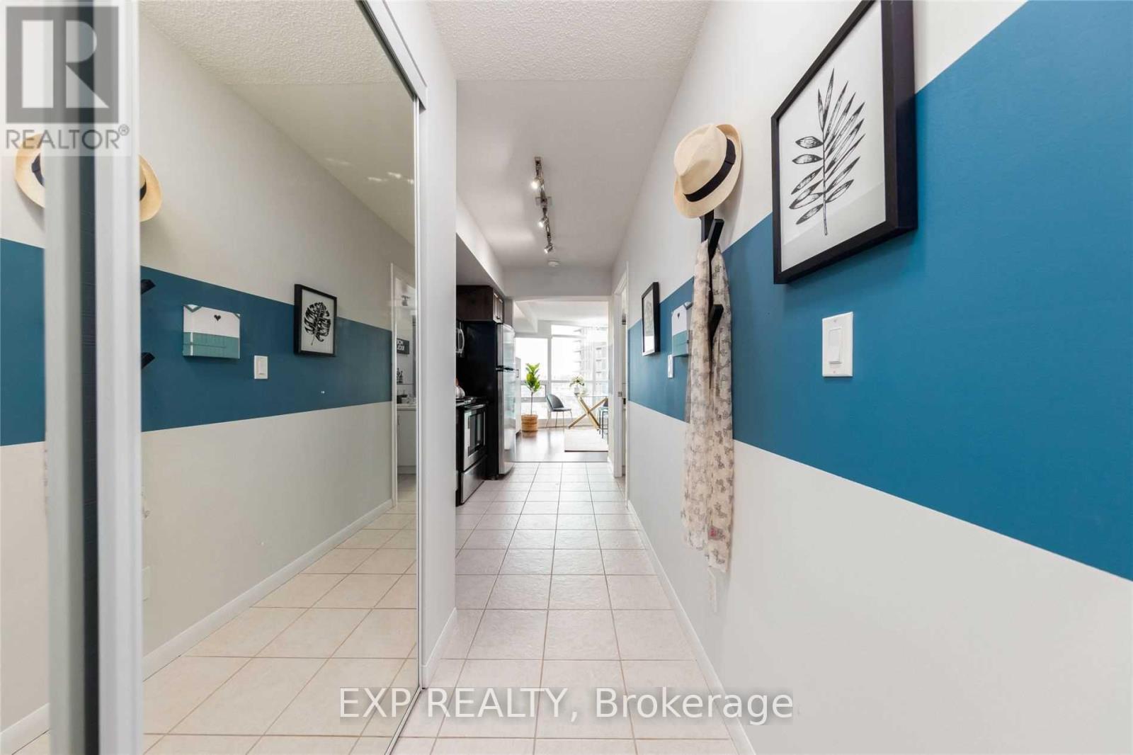 1206 - 215 Fort York Boulevard, Toronto, Ontario  M5V 4A2 - Photo 12 - C12481585