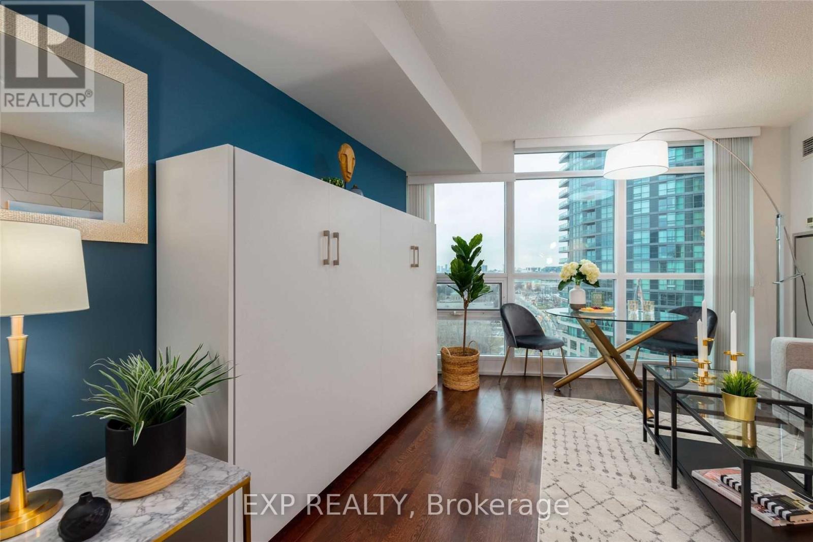 1206 - 215 Fort York Boulevard, Toronto, Ontario  M5V 4A2 - Photo 7 - C12481585