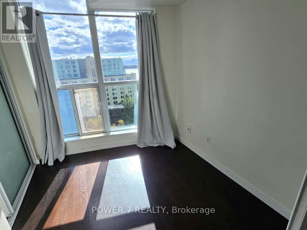 1409 - 8 York Street, Toronto, Ontario  M5J 2Y2 - Photo 6 - C12481601