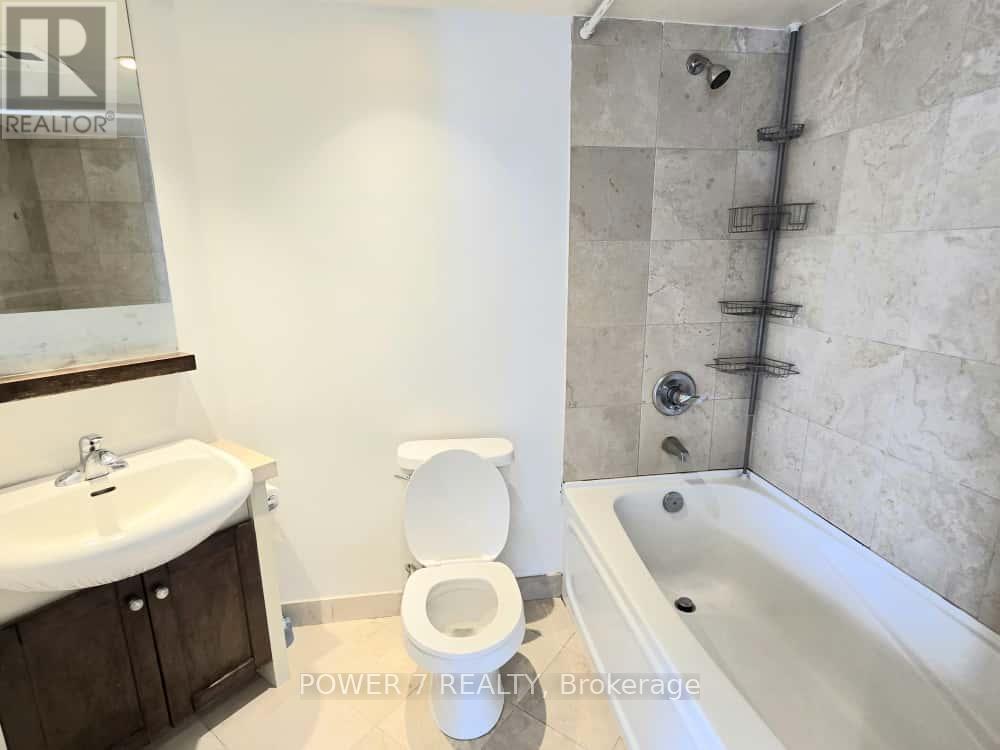 1409 - 8 York Street, Toronto, Ontario  M5J 2Y2 - Photo 7 - C12481601