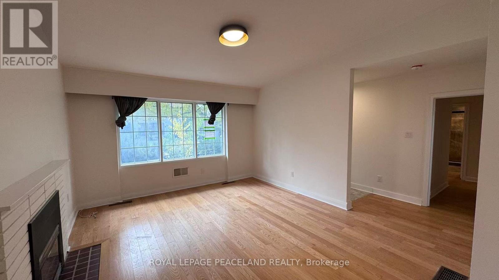 Upper/utility Included - 66 Paperbirch Drive, Toronto, Ontario  M3C 2E7 - Photo 4 - C12481616