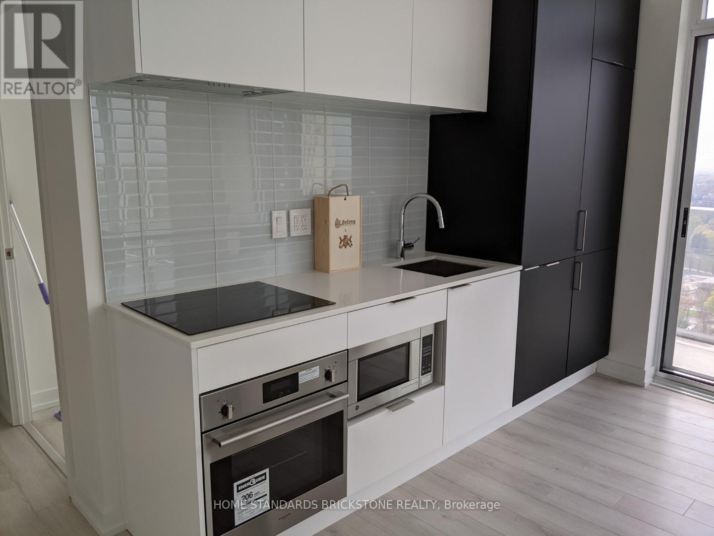 2312 - 33 Helendale Avenue, Toronto, Ontario  M4R 0A4 - Photo 6 - C12481619