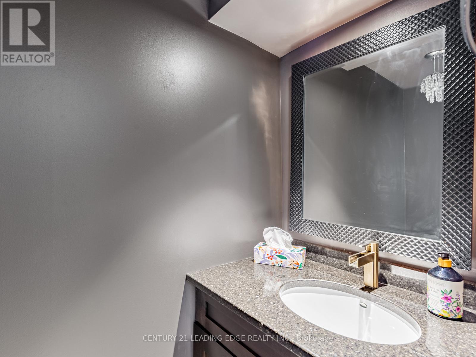 914 - 36 Blue Jays Way, Toronto, Ontario  M5V 0L7 - Photo 15 - C12481623