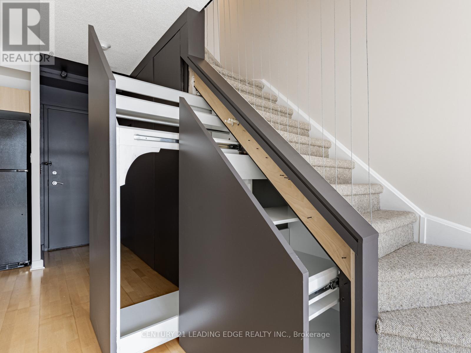 914 - 36 Blue Jays Way, Toronto, Ontario  M5V 0L7 - Photo 5 - C12481623