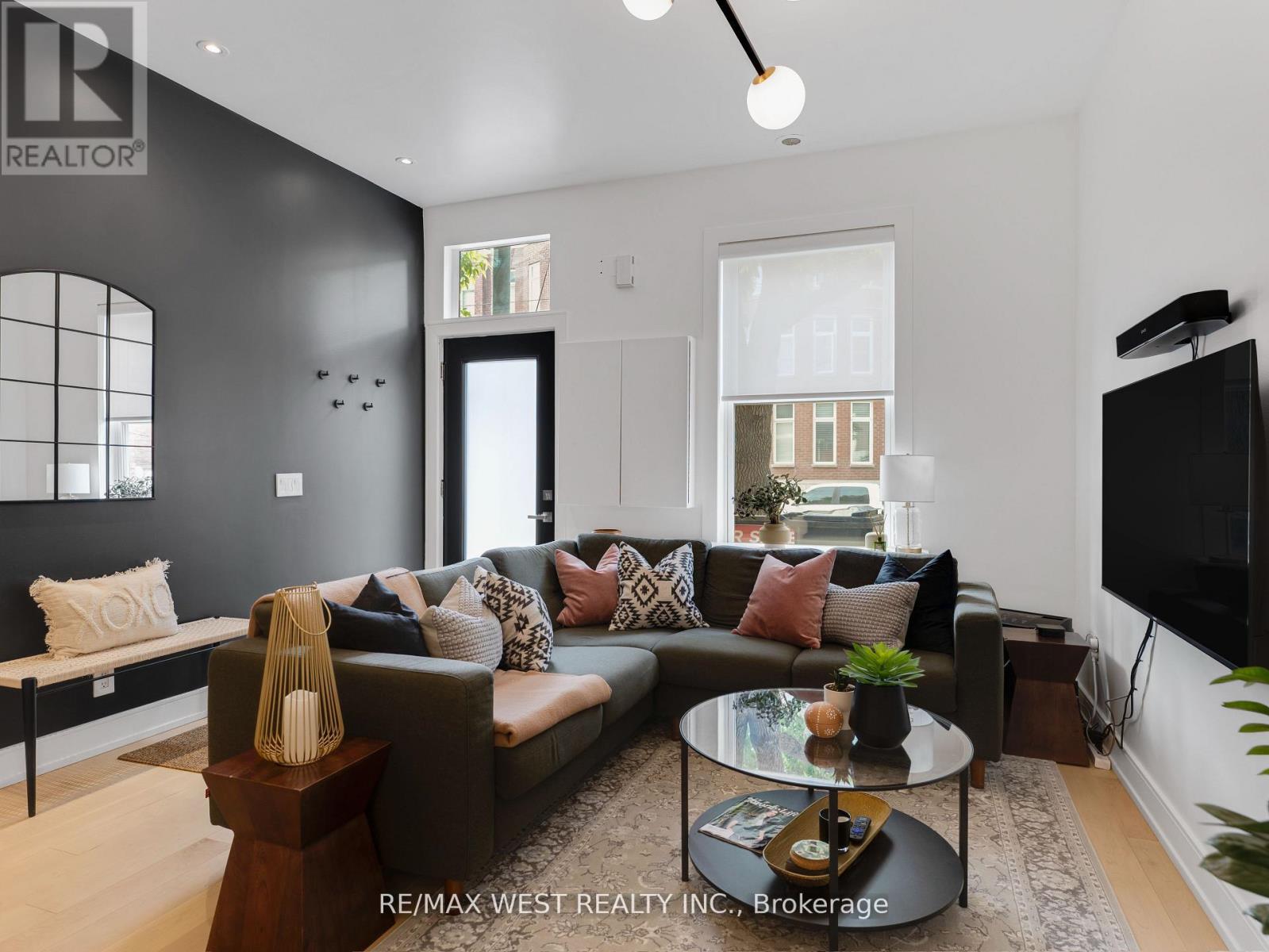 553 King Street E, Toronto, Ontario  M5A 1M5 - Photo 6 - C12481394