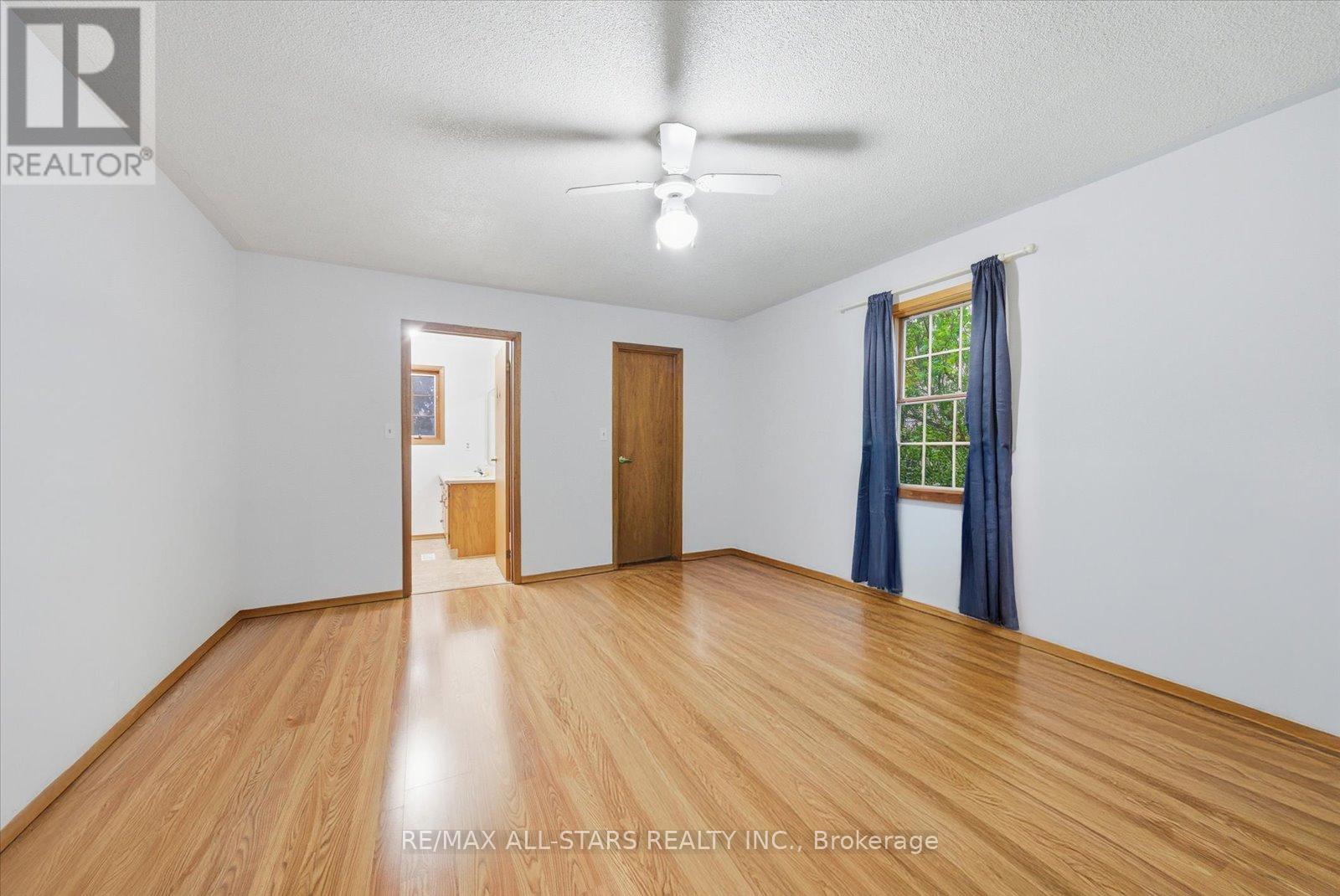 62 Evelyn Avenue, Georgina, Ontario  L4P 3C8 - Photo 27 - N12481439