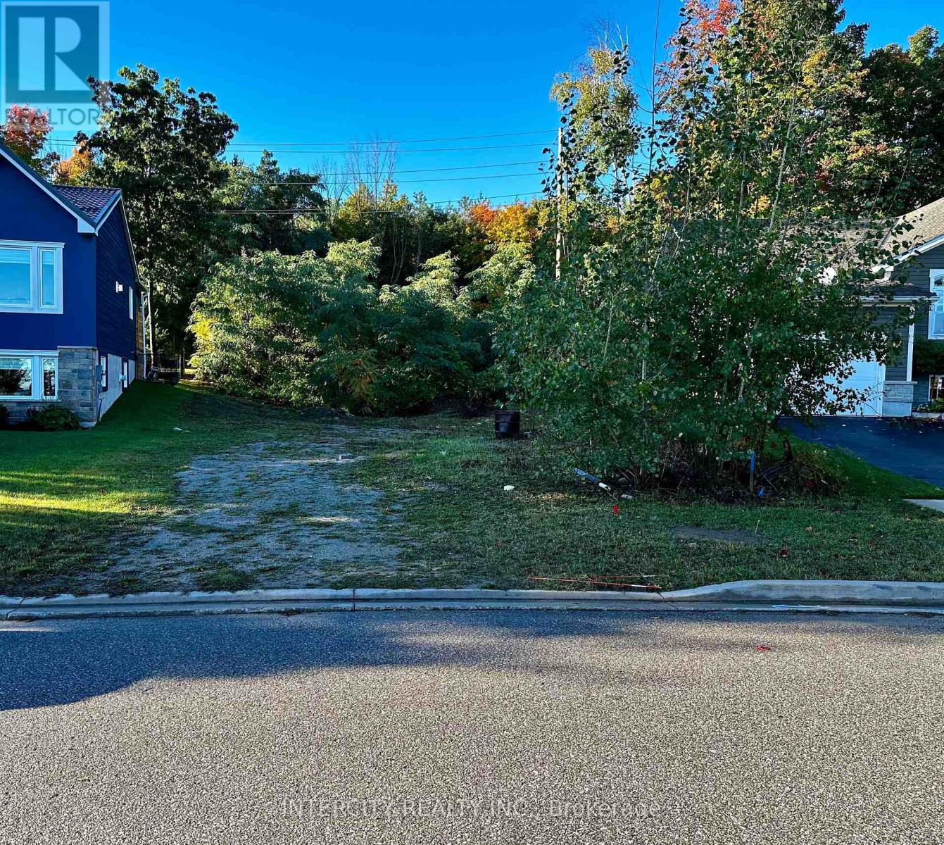 560 TAYLOR DRIVE N, Midland, Ontario