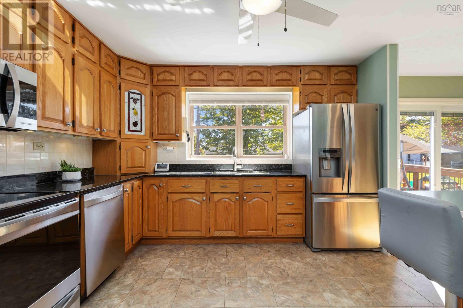 14 Agincourt Crescent, Dartmouth, Nova Scotia  B2V 1J1 - Photo 12 - 202525188