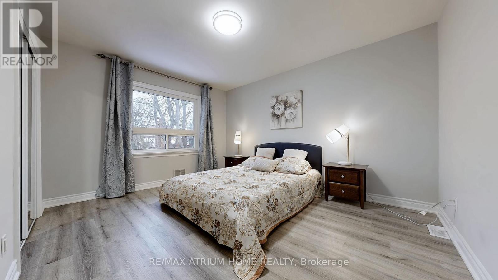 347 Osiris Drive, Richmond Hill, Ontario  L4C 2P6 - Photo 7 - N12481592