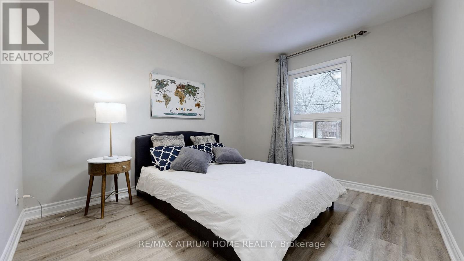 347 Osiris Drive, Richmond Hill, Ontario  L4C 2P6 - Photo 8 - N12481592