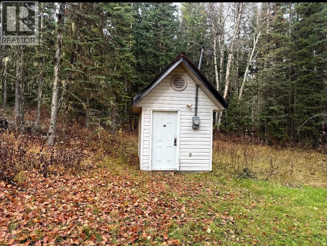 5225 Pineridge Road, Prince George, British Columbia  V2K 5G1 - Photo 3 - R3060935