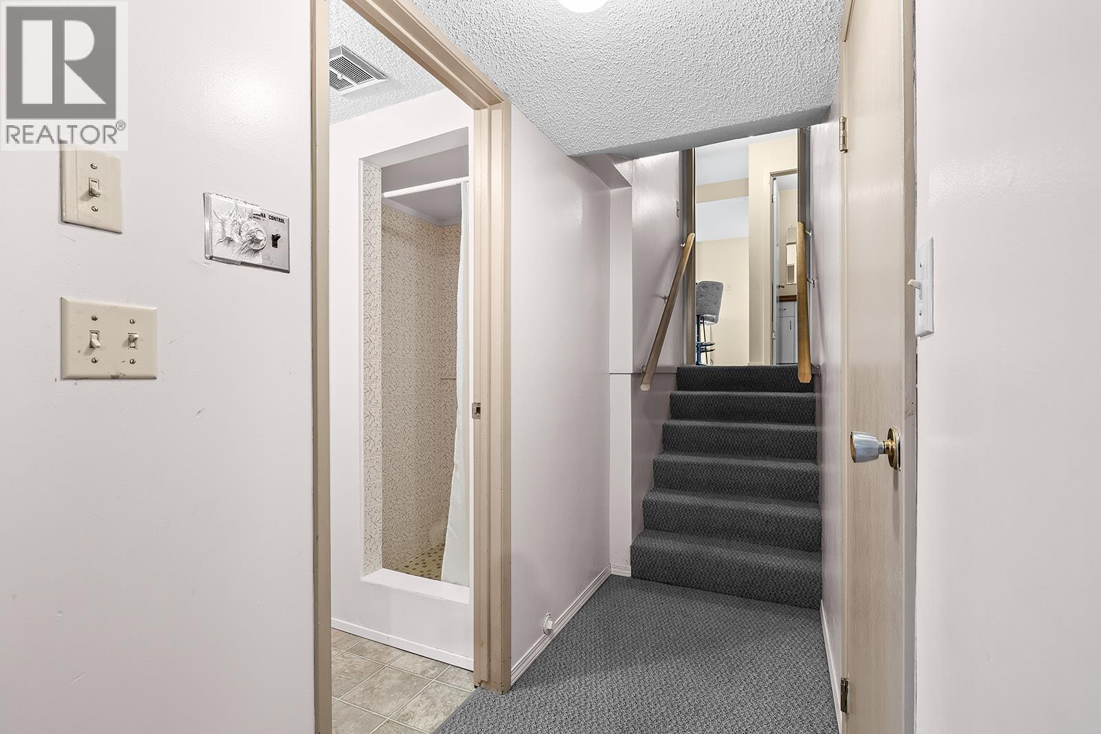 11291 Okanagan Centre Road E, Lake Country, British Columbia  V4V 1G7 - Photo 58 - 10366676