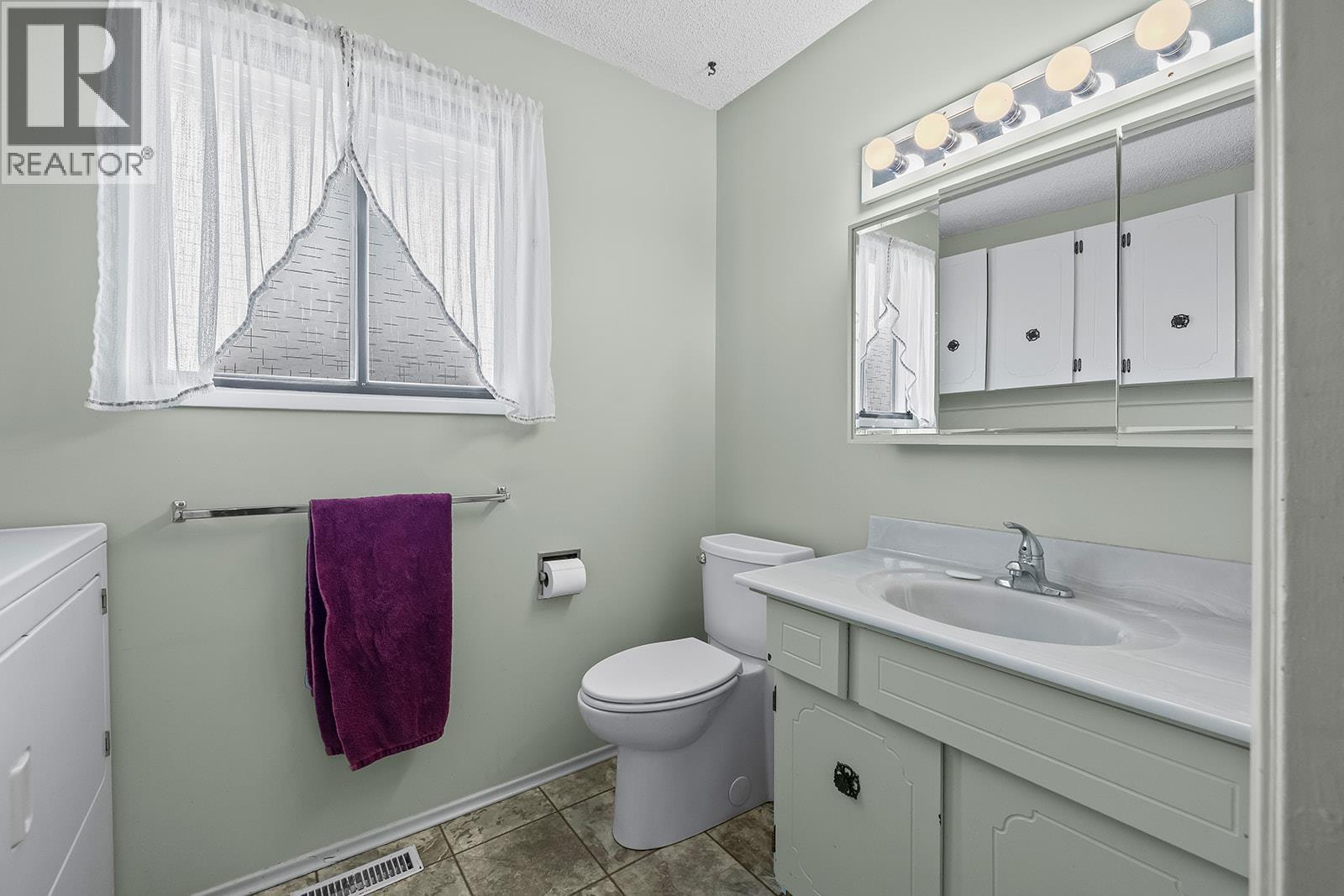 11291 Okanagan Centre Road E, Lake Country, British Columbia  V4V 1G7 - Photo 28 - 10366676