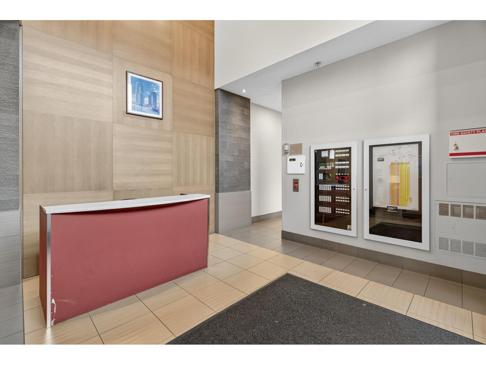 1105 10777 University Drive, Surrey, British Columbia V3T 0E6 - Photo 3 - R3060811