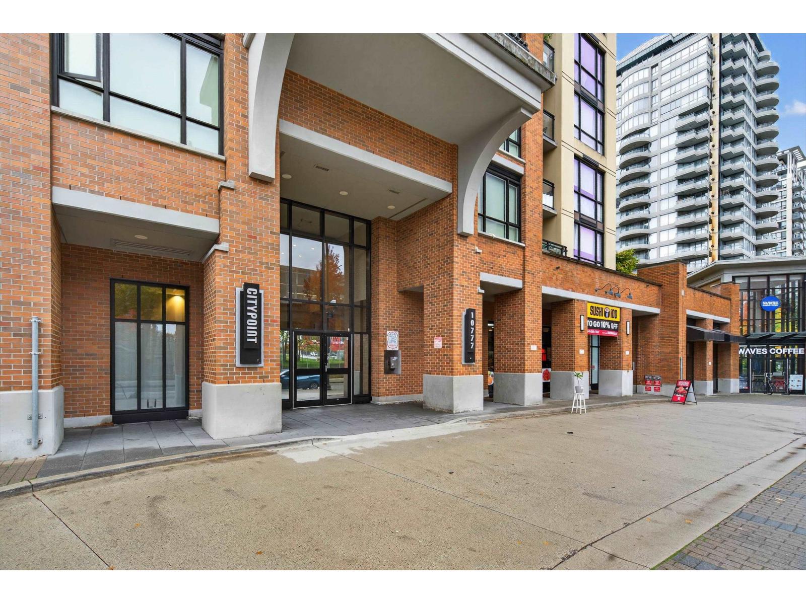 1105 10777 University Drive, Surrey, British Columbia V3T 0E6 - Photo 2 - R3060811