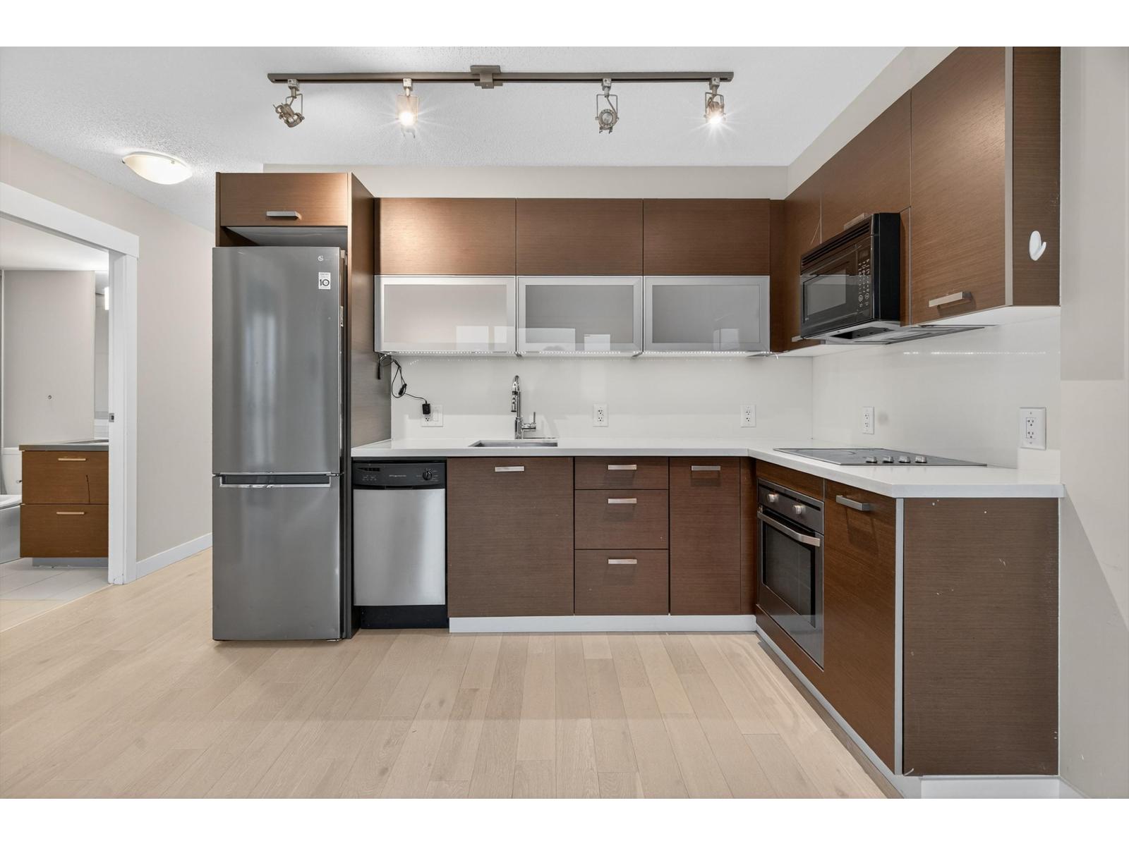 1105 10777 University Drive, Surrey, British Columbia V3T 0E6 - Photo 9 - R3060811